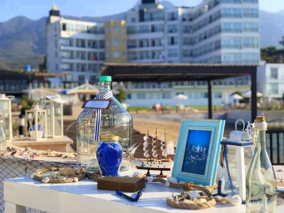 Ada Beachfront Boutique Hotel & Restaurant Кирения Екстериор снимка